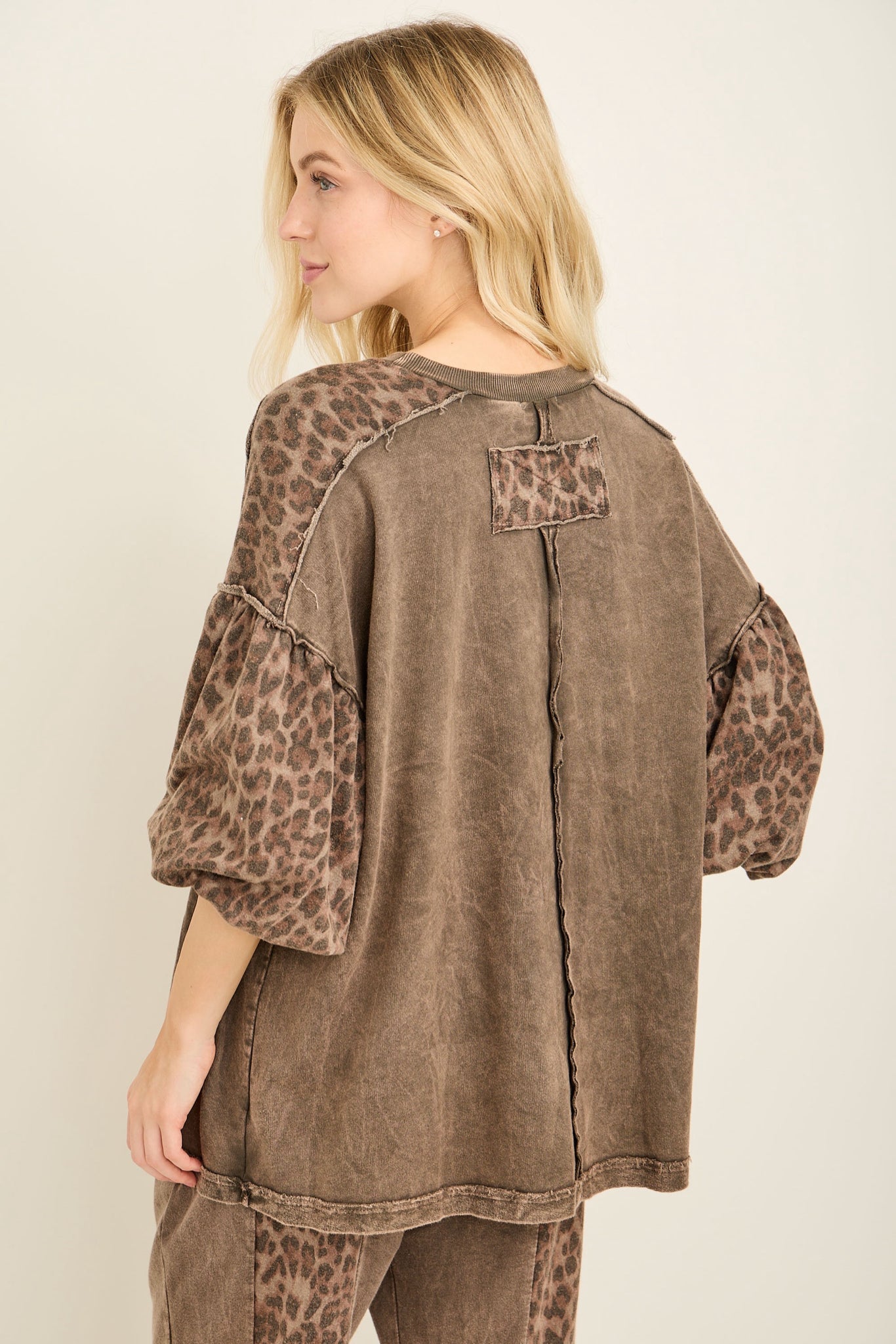 New J.HER Dark Leopard Size S Short Sleeve Blouse