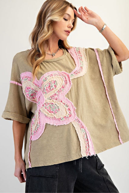 New EASEL Sage Pink Trim Size M/L Short Sleeve Blouse