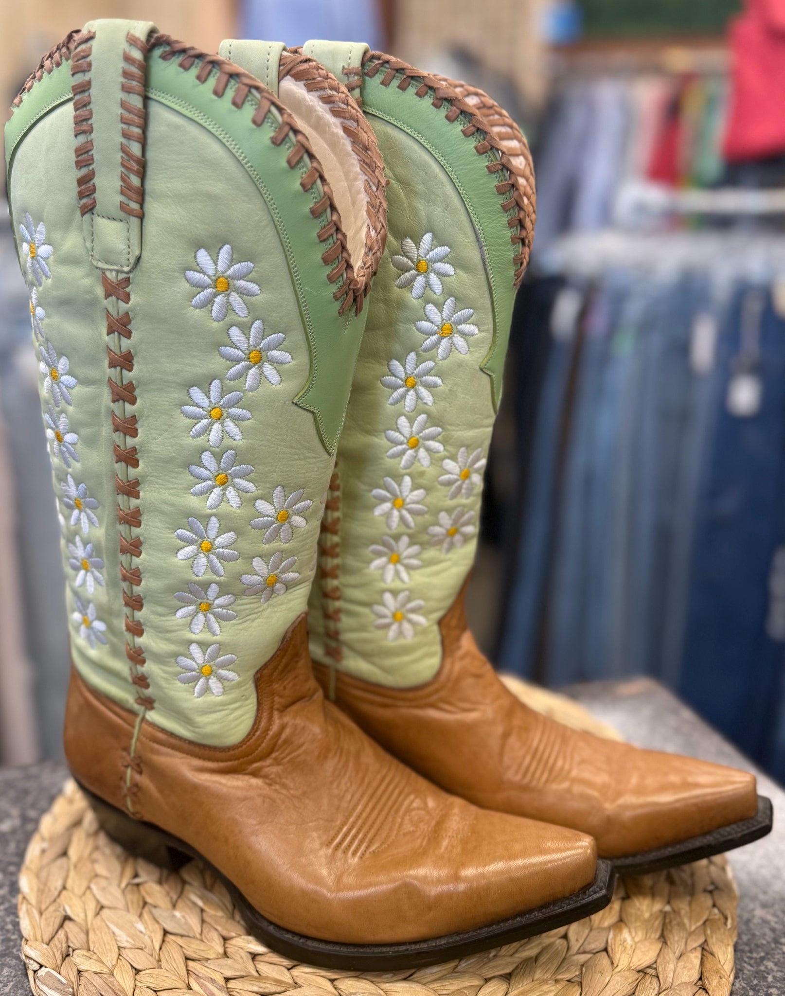 Pre-owned LANE Tan Mint Size 8.5 Designer Boot