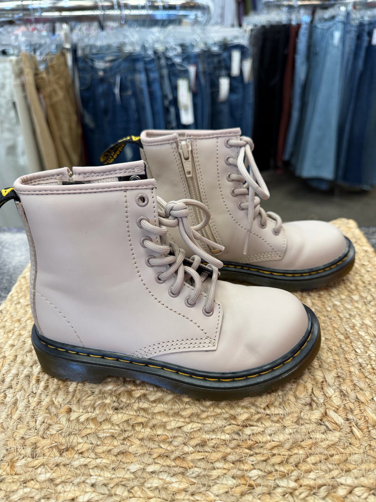 Pre-owned DR MARTENS Beige Shoe Size 12 Girls Boot