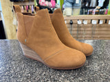 New with Tag TOMS Tan Size 8.5 Bootie