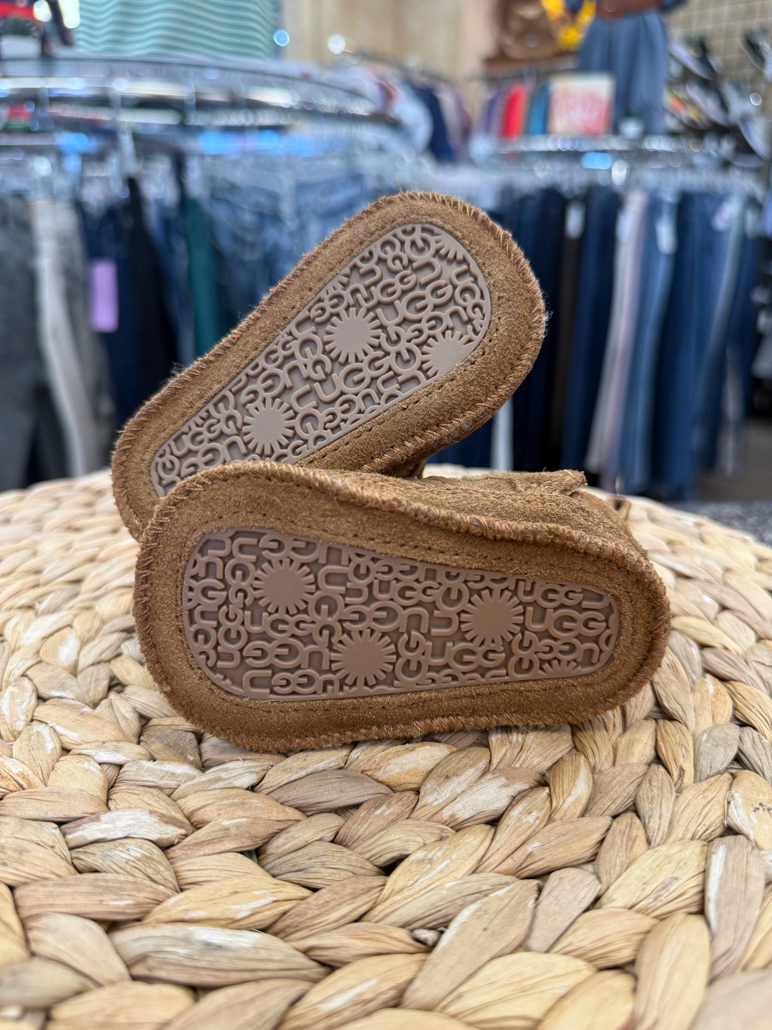 Pre-owned UGG Brown C-SIZE 10 Boys Boots