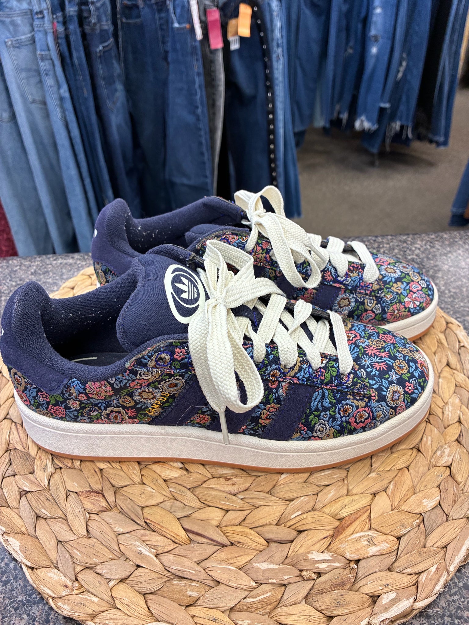Pre-owned ADIDAS Navy Multi Floral Size 6 Designer Sneaker