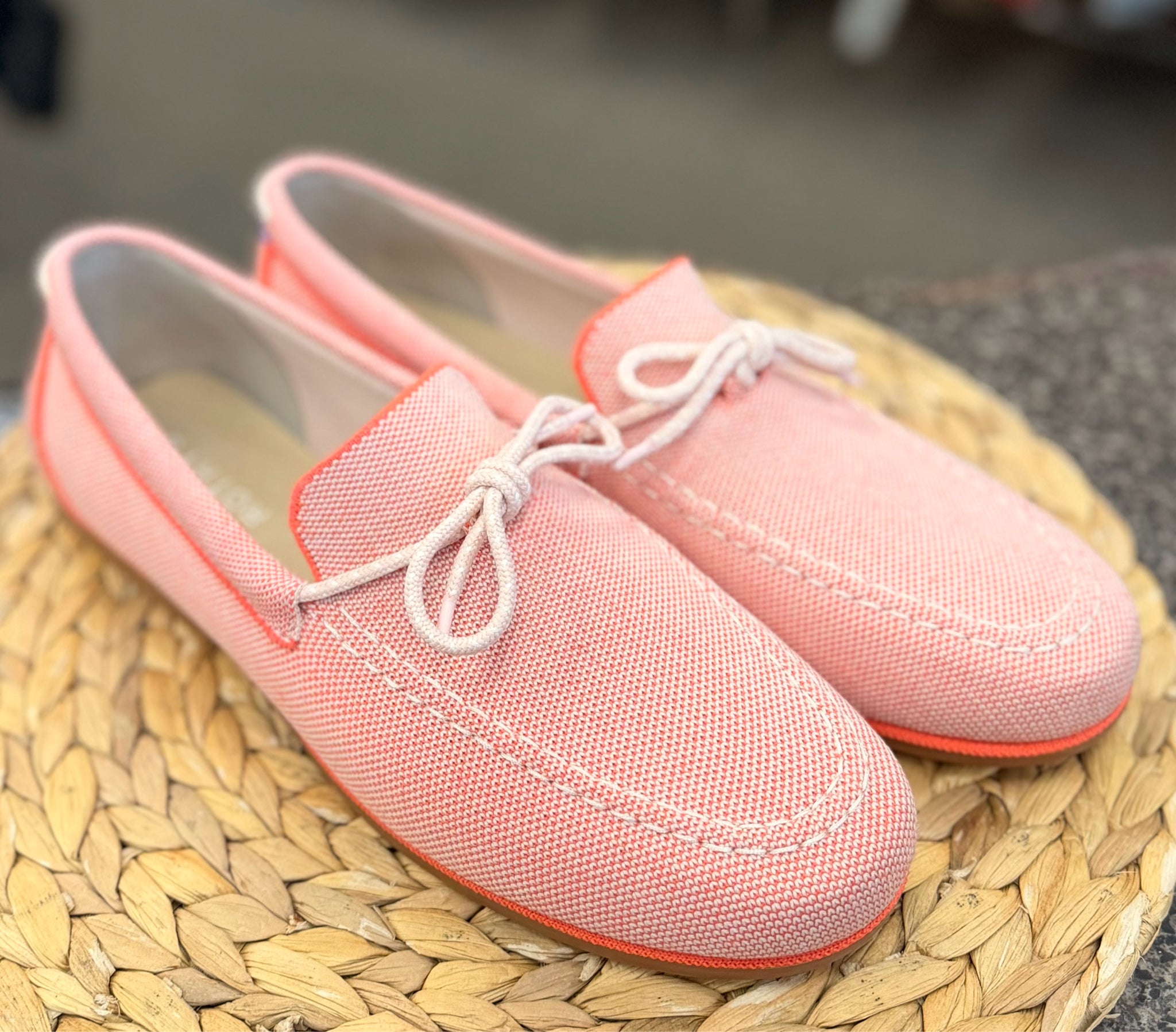 New  Without Tag ROTHY'S Coral Size 11 Designer Shoe