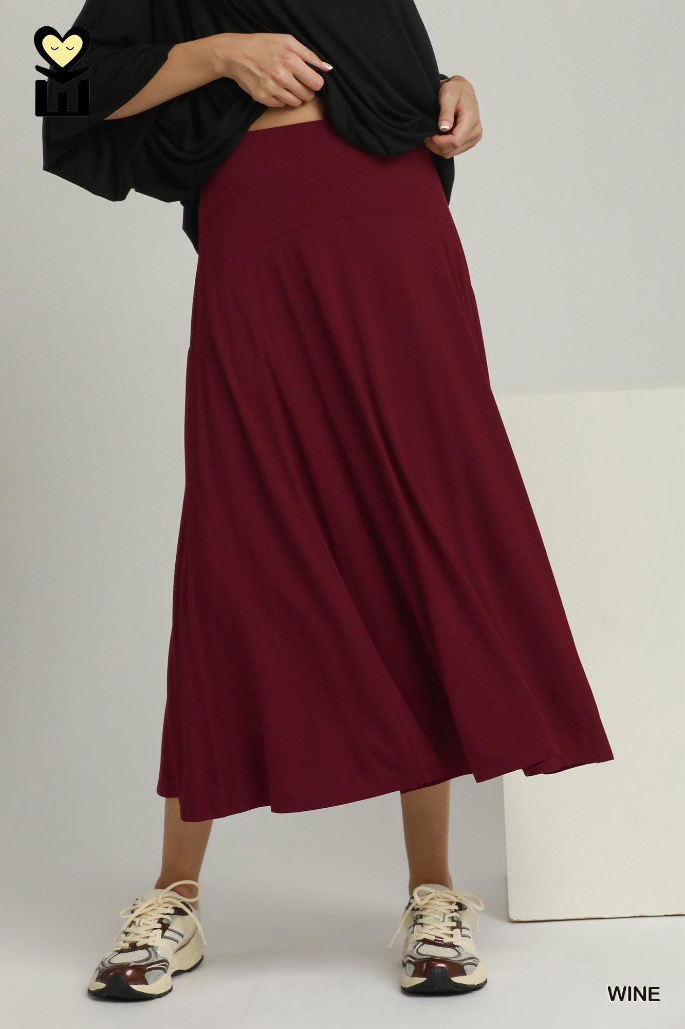 New UMGEE Wine Size Small Skirt
