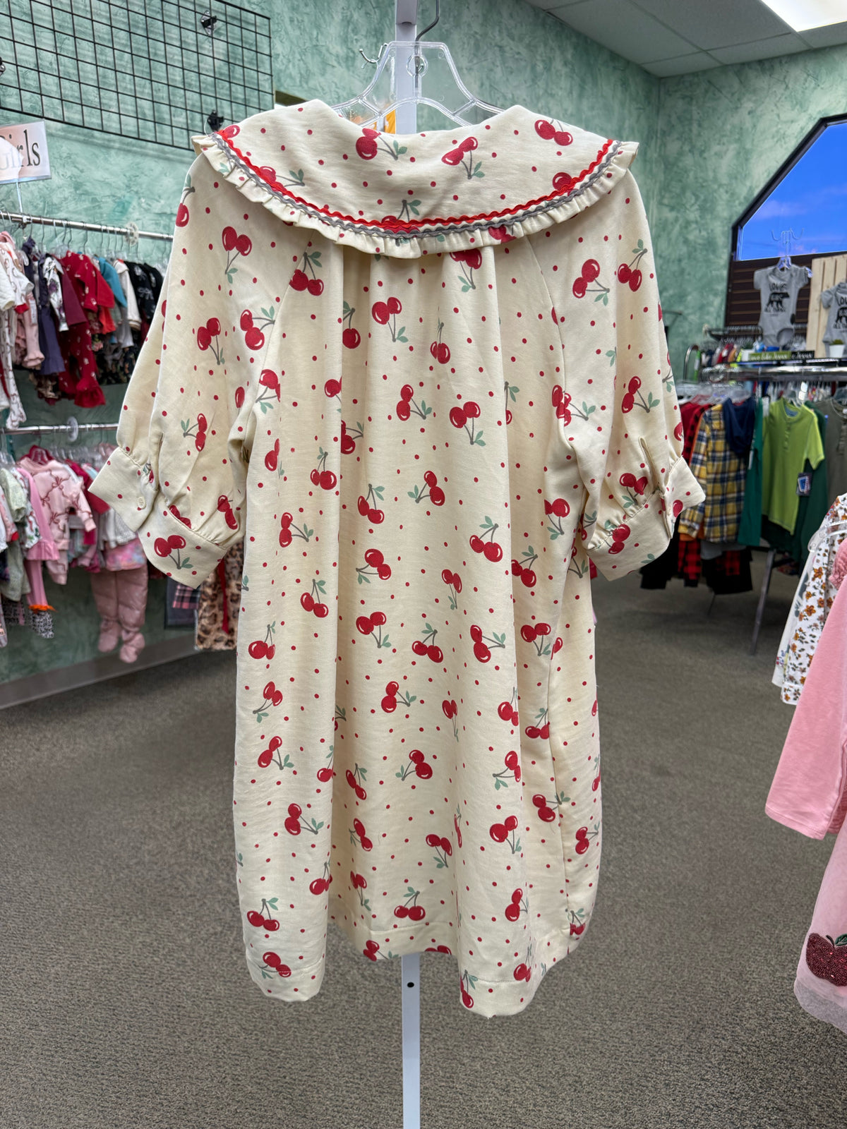 Pre-owned GEEGEE Cream Red Trim Size 8/10 Quarter Sleeve Dress