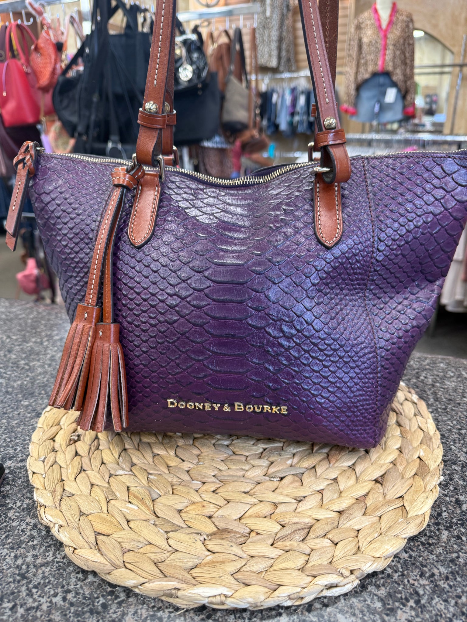 Pre-owned DOONEY&BOURKE Purple animal Shoulder Designer Purse