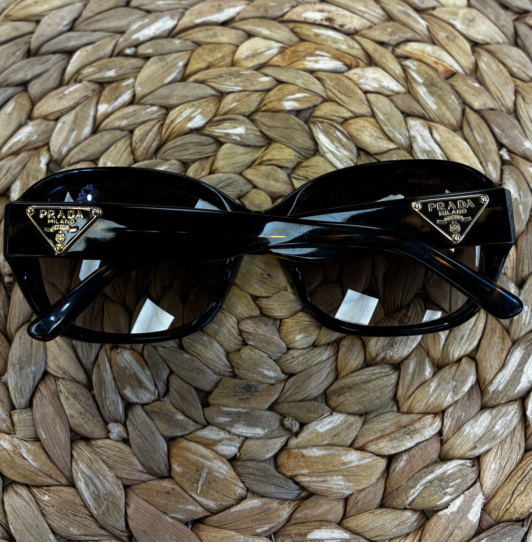 Pre-owned PRADA Dark brown Designer Sunglasses