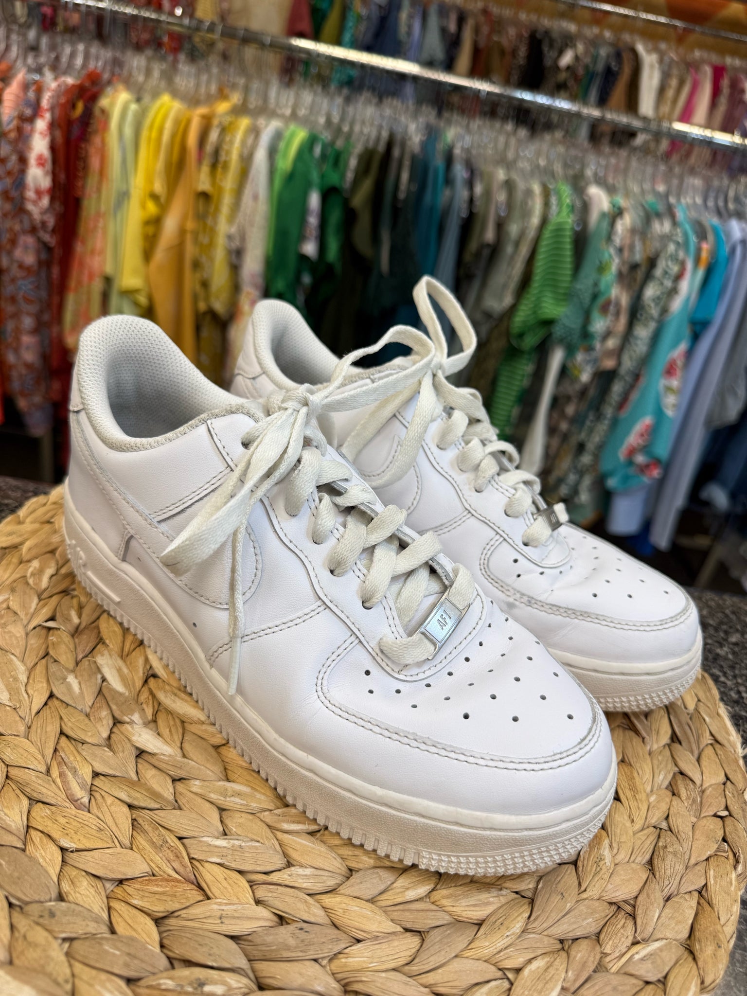Pre-owned NIKE AIR FORCE White Size 8 Designer Sneaker