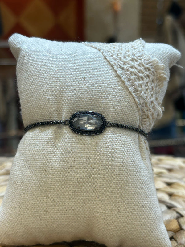 Pre-owned KENDRA SCOTT Black Gray Designer Bracelet