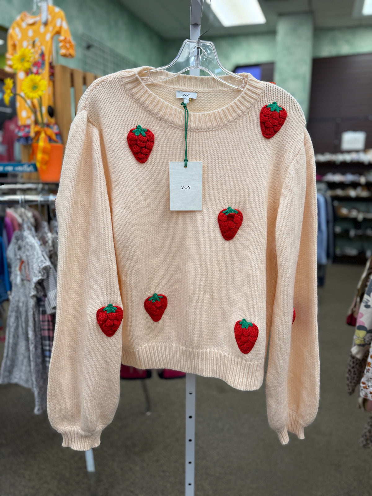 New with Tag voy Cream Red Print Size L Long Sleeve Sweater