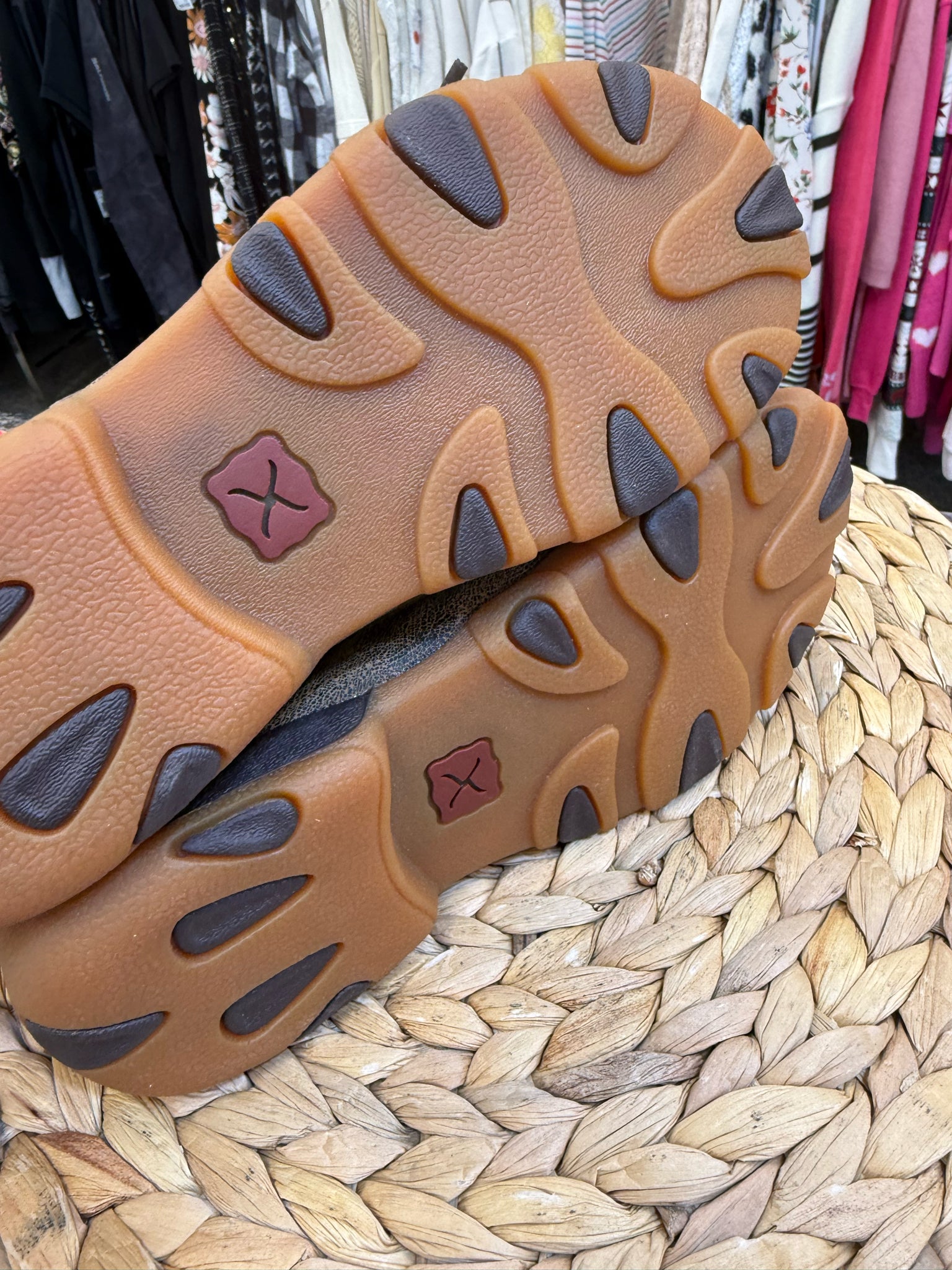 New with Tag TWISTED X Leopard Brown Blend Shoe Size 2 Girls Shoe