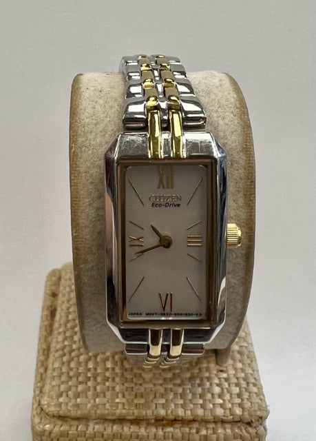Pre-owned CITIZEN Silver Gold Designer Watch