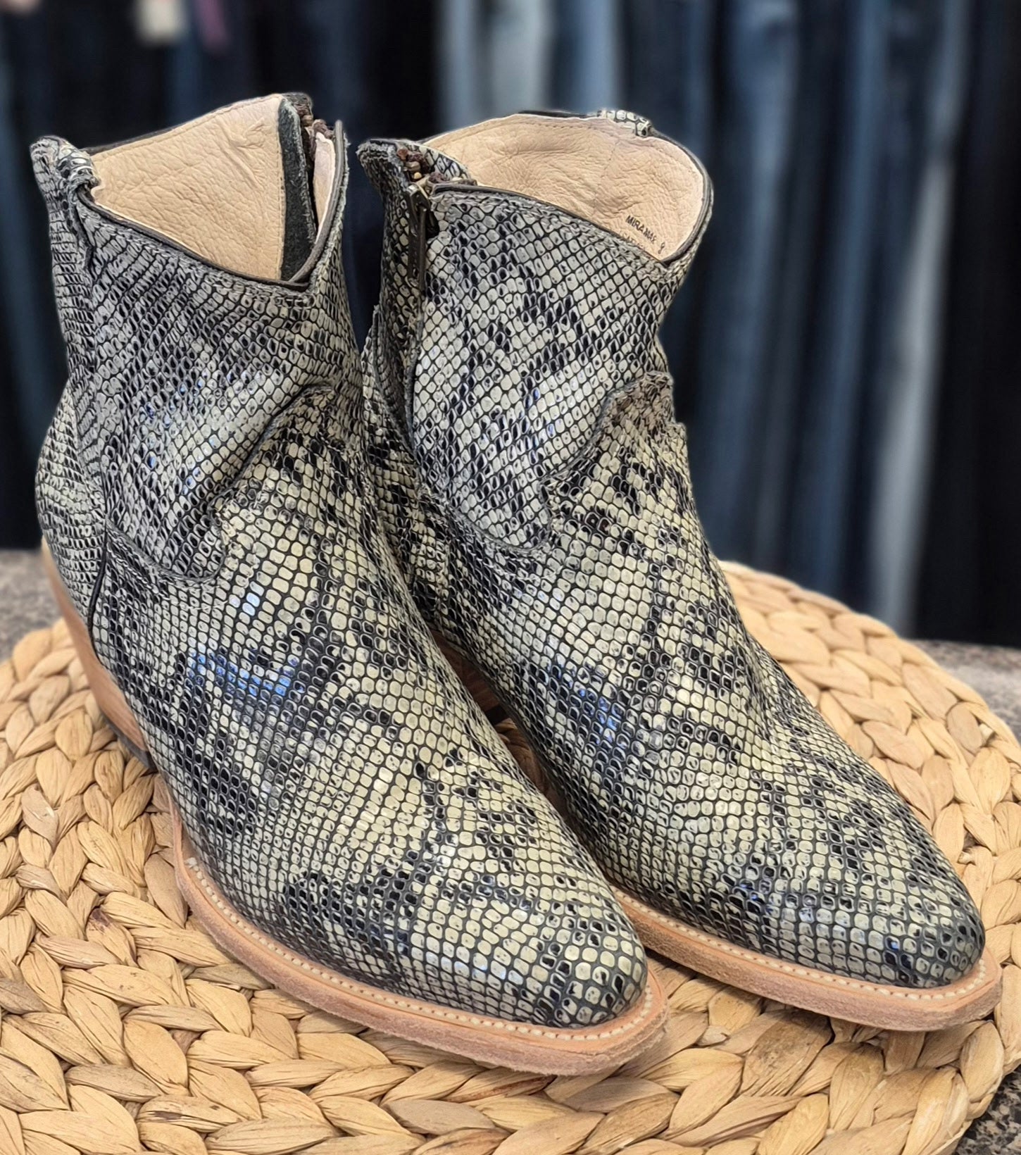 Pre-owned FREEBIRD Snakeskin Light Green Size 8 Designer Boot