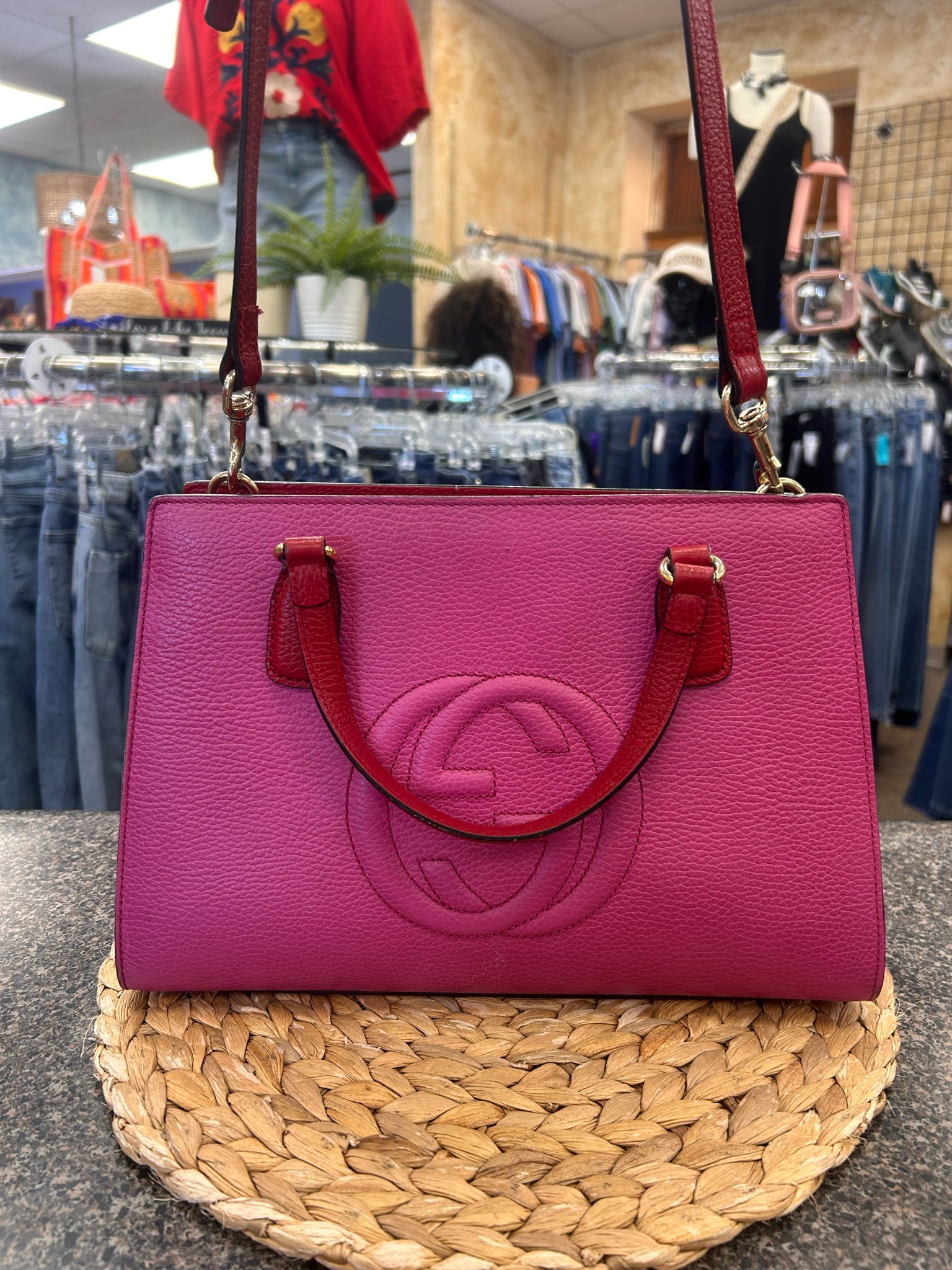Pre-owned GUCCI Dark pink Red Trim Crossbody Designer Purse