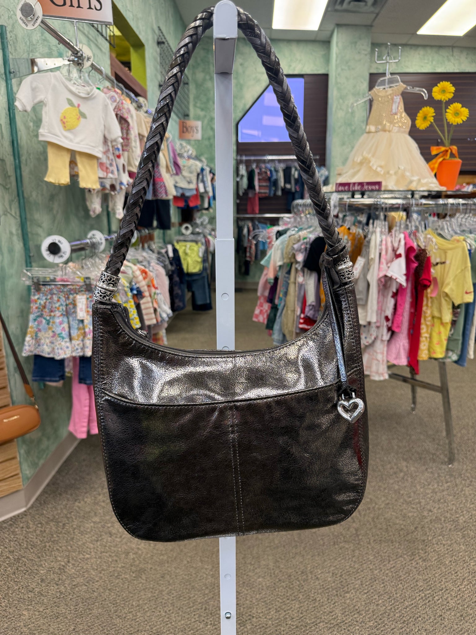 New with Tag BRIGHTON PEWTER Silver Trim Shoulder Designer Purse