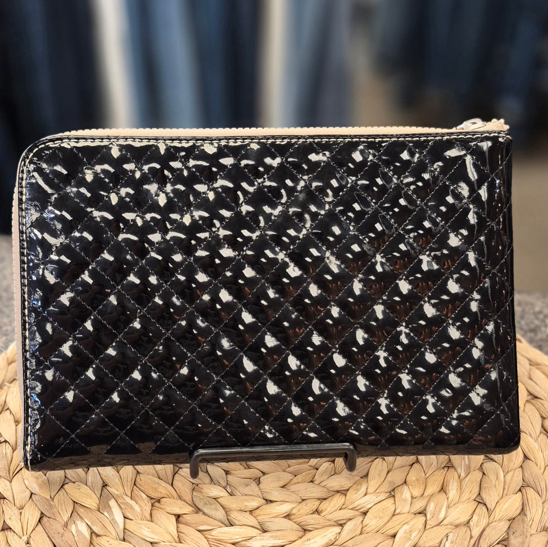 Pre-owned CONSUELA Blue Green Print Designer Wallet