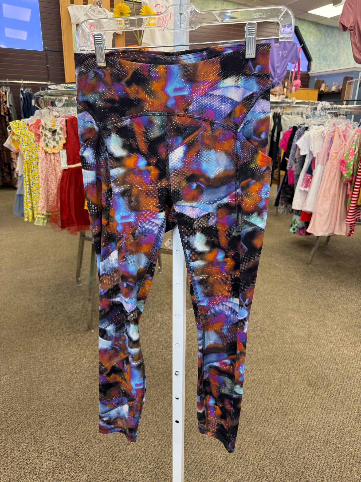 Pre-owned Lululemon Light Brown Print Multi Print Size: 6 Designer Legging