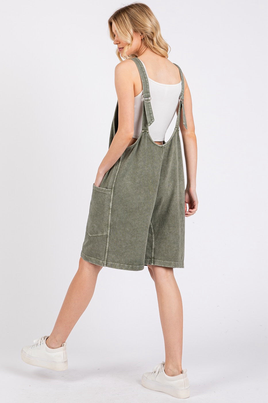 New MITTOSHOP Olive Size Small Sleeveless Shorts Jumper