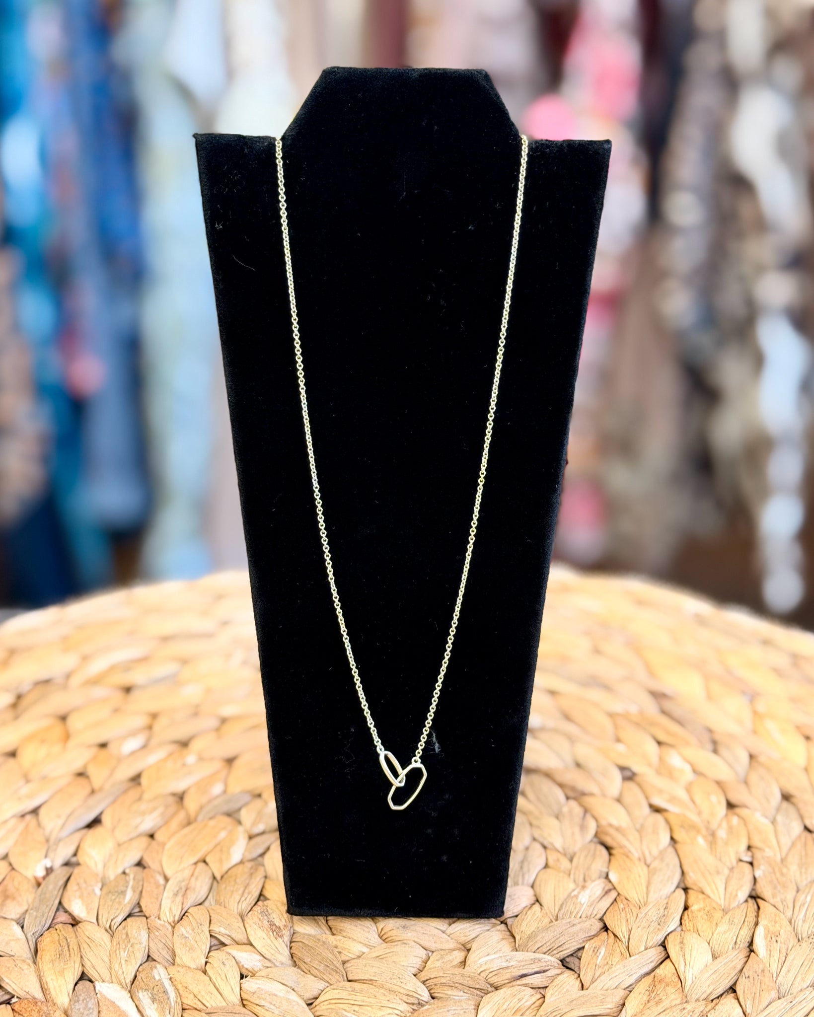 Pre-owned KENDRA SCOTT Gold Designer Necklace