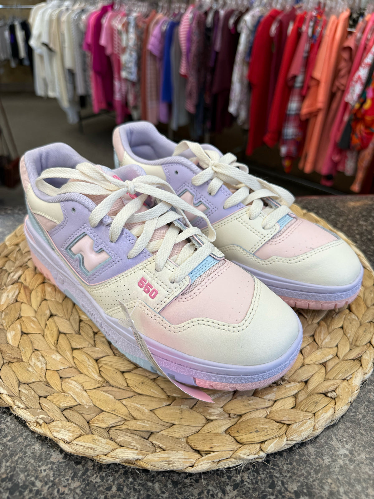 Pre-owned NEW BALANCE Lavender Cream Size 7 Designer Sneaker