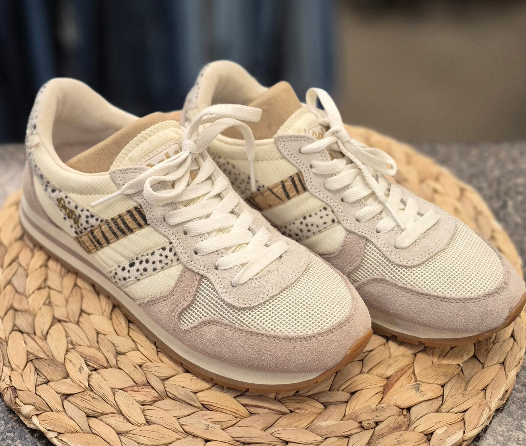 Pre-owned Gola Gray Trim Animal Trim Size 8 Designer Sneaker