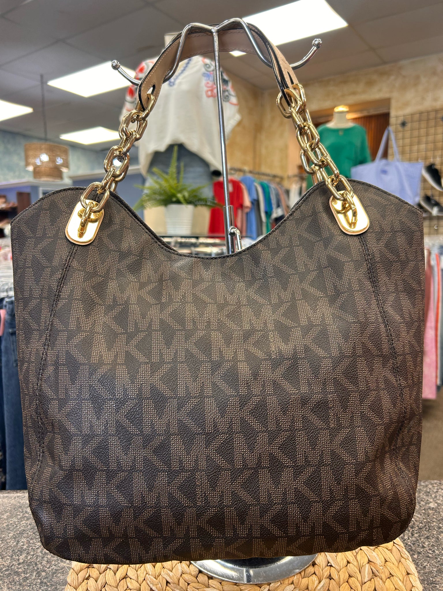 Pre-owned MICHAEL KORS Dark brown TAN SIGNATURE Shoulder Designer Purse