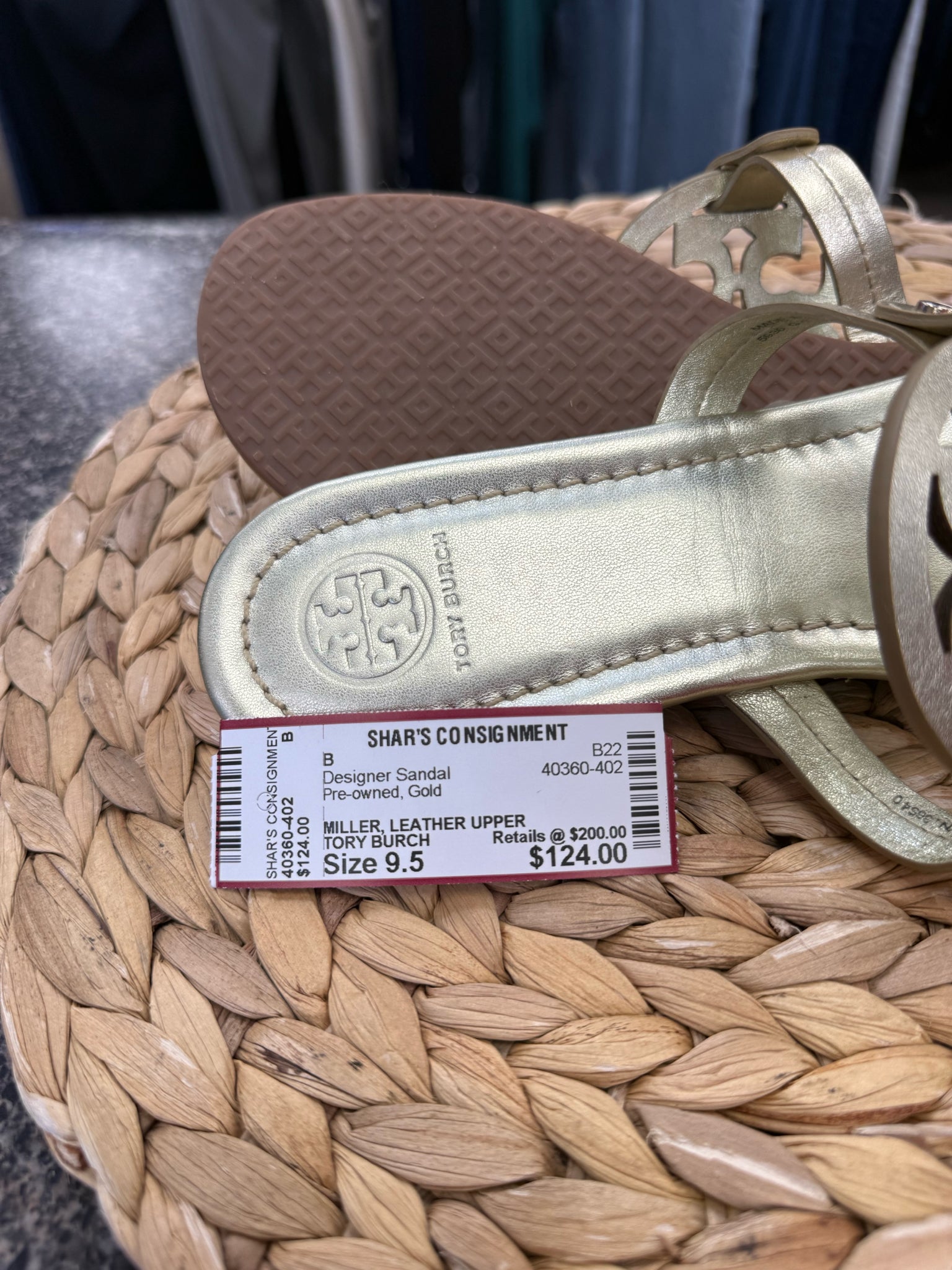 Pre-owned TORY BURCH Gold Size 9.5 Designer Sandal