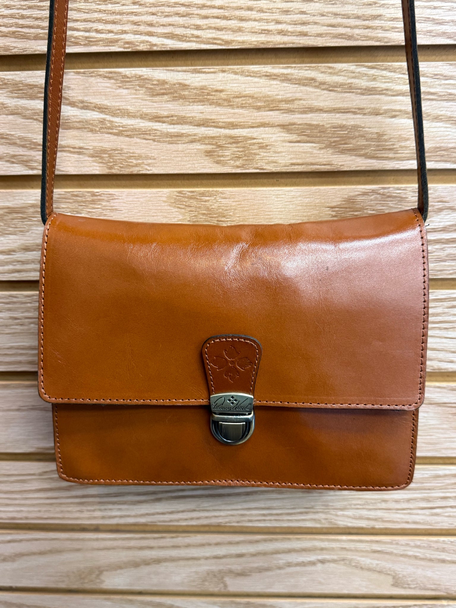 Pre-owned PATRICIA NASH Tan Crossbody Designer Purse