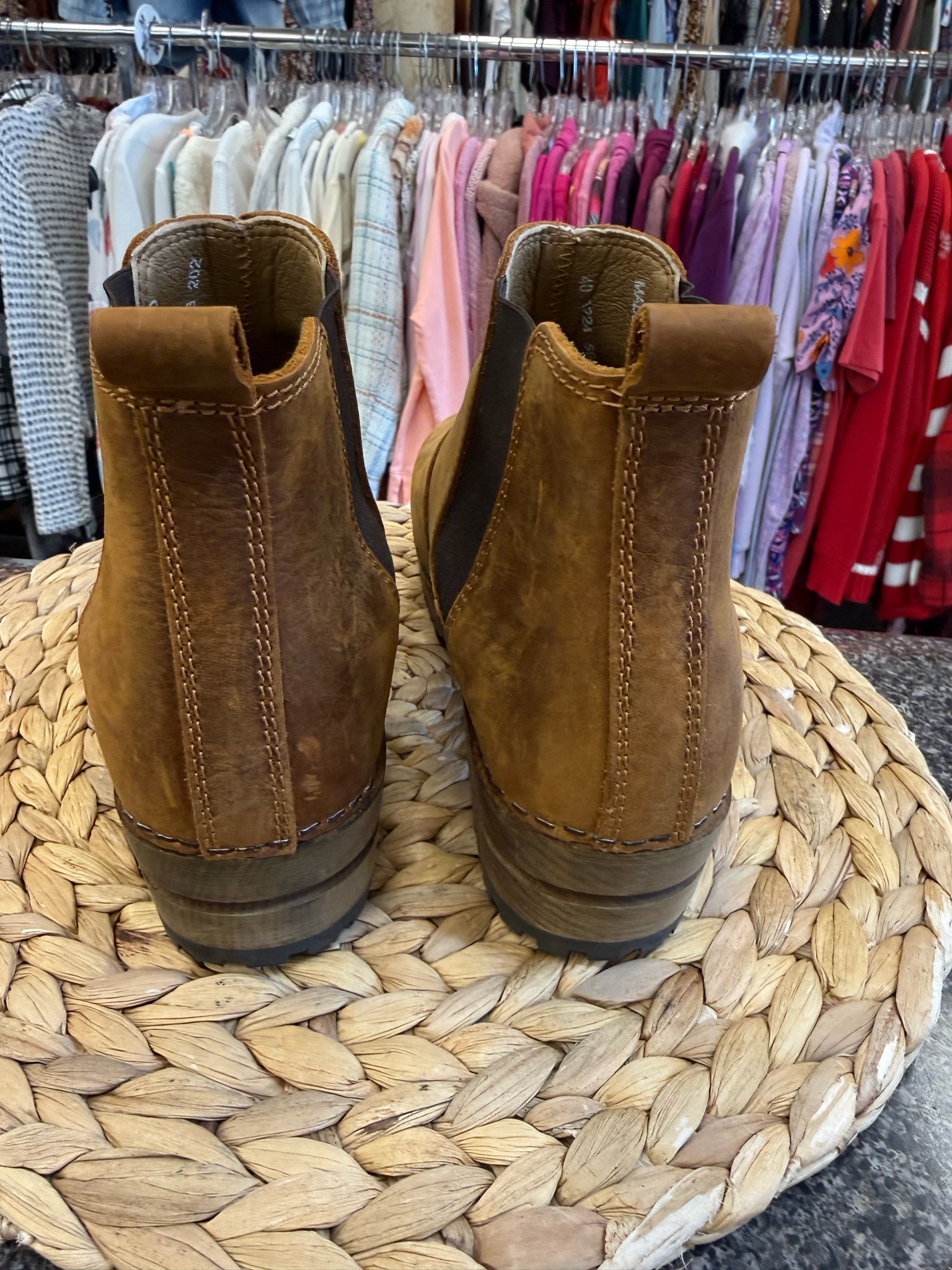 Pre-owned SANITA Brown Size 9 Designer Boot