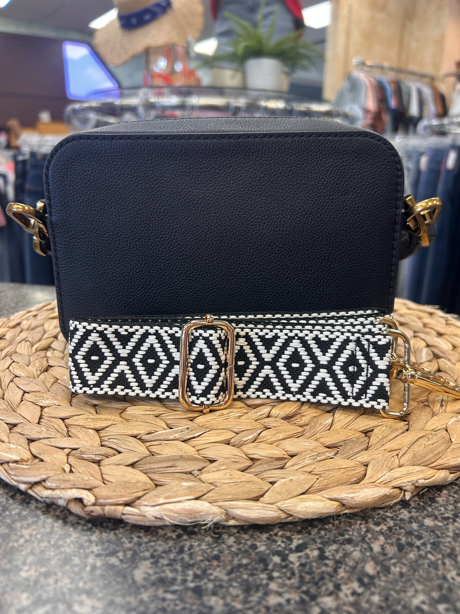 New  Without Tag FOSSIL Black Crossbody Designer Purse