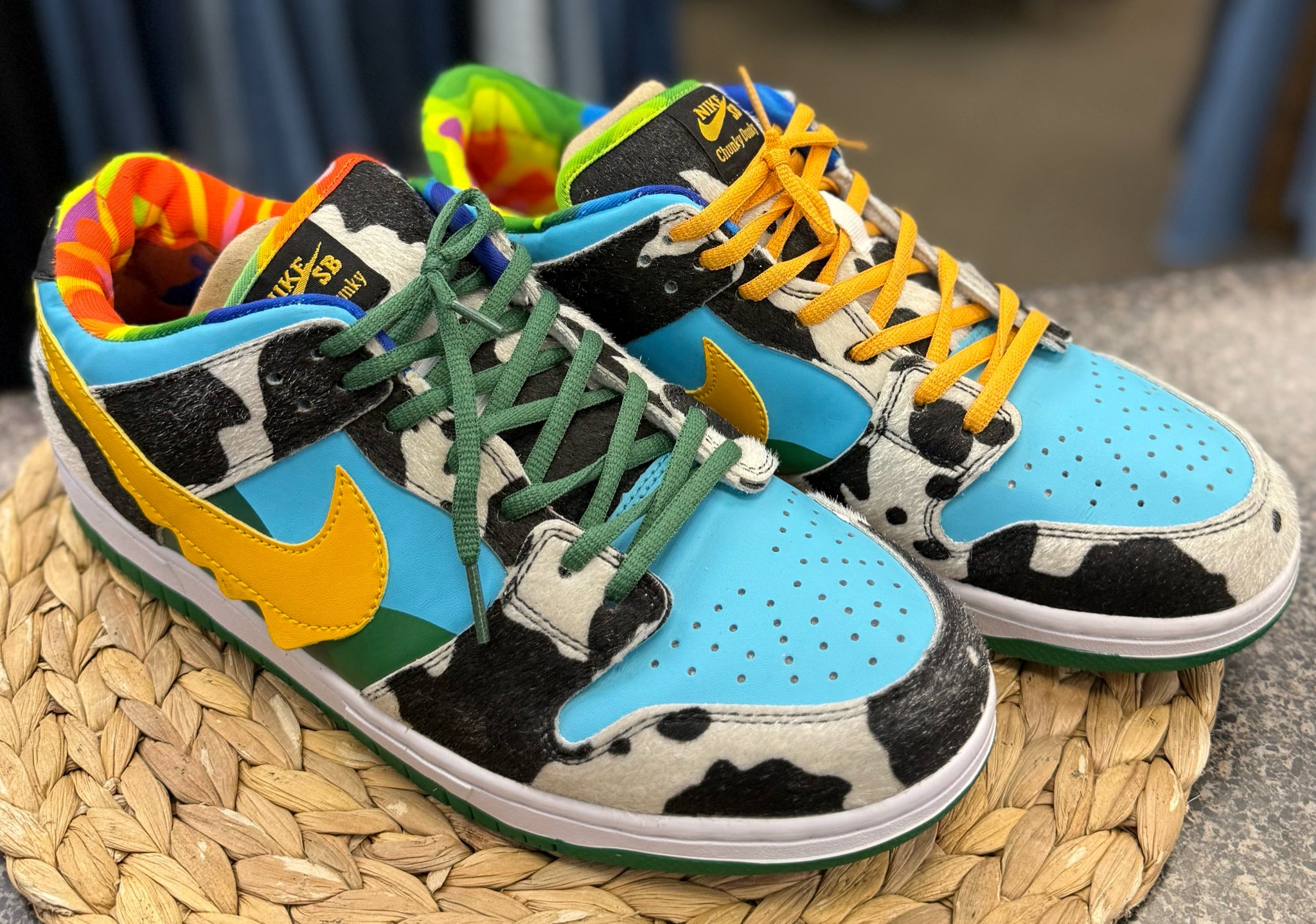 Pre-owned NIKE Cow Print Light Blue SHOE SIZE 11 MENS Designer Sneaker