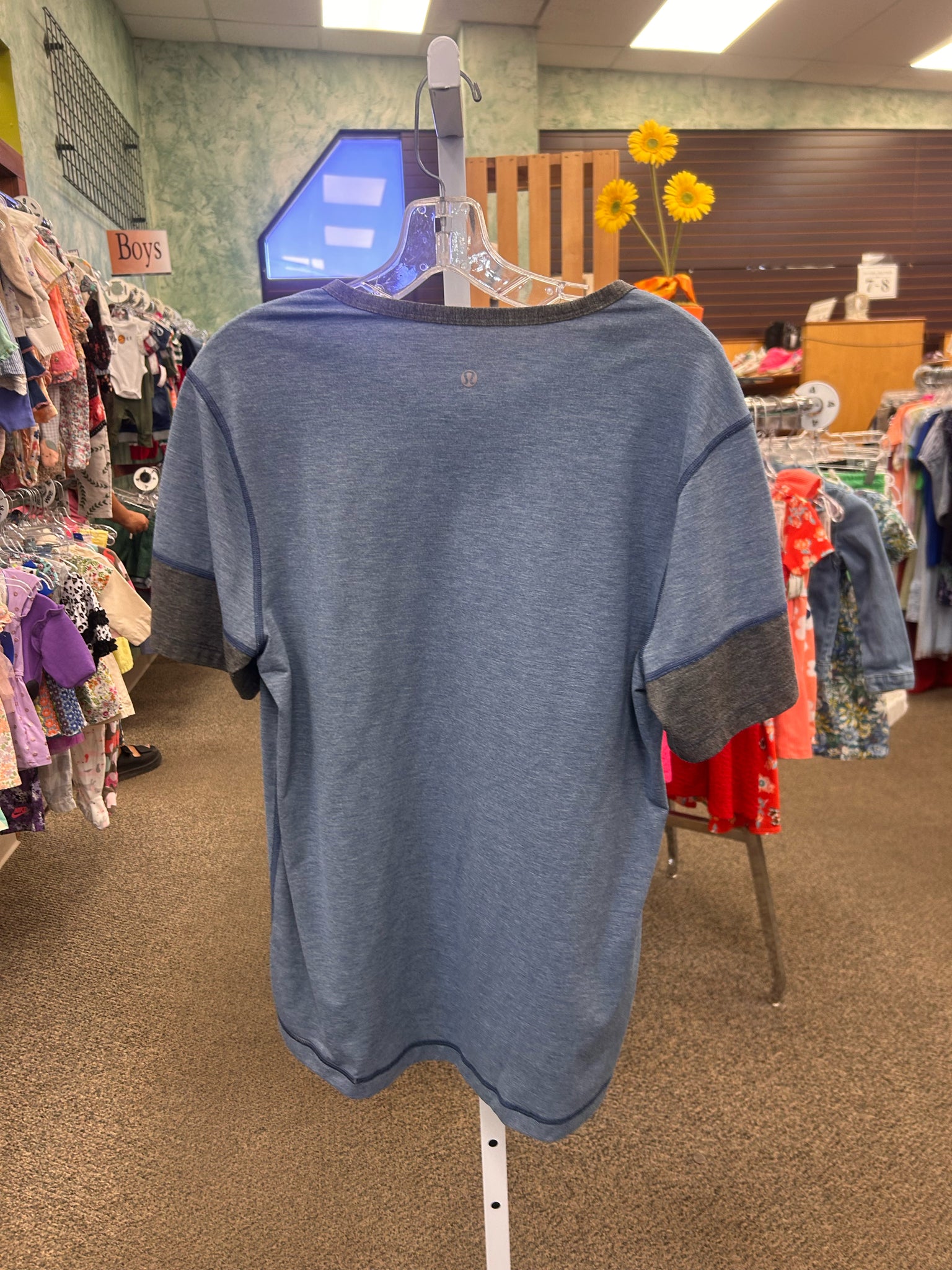 Pre-owned Lululemon Navy blend Gray Trim Short Sleeve MENS Shirts