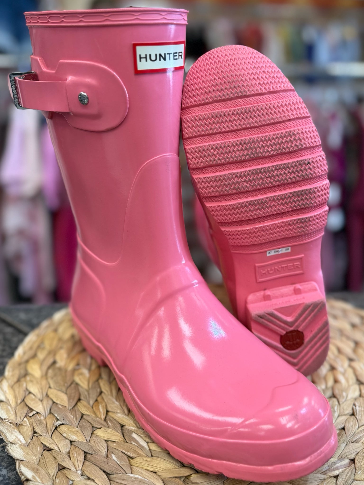 Pre-owned Hunter Light pink Size 9 Rainboot