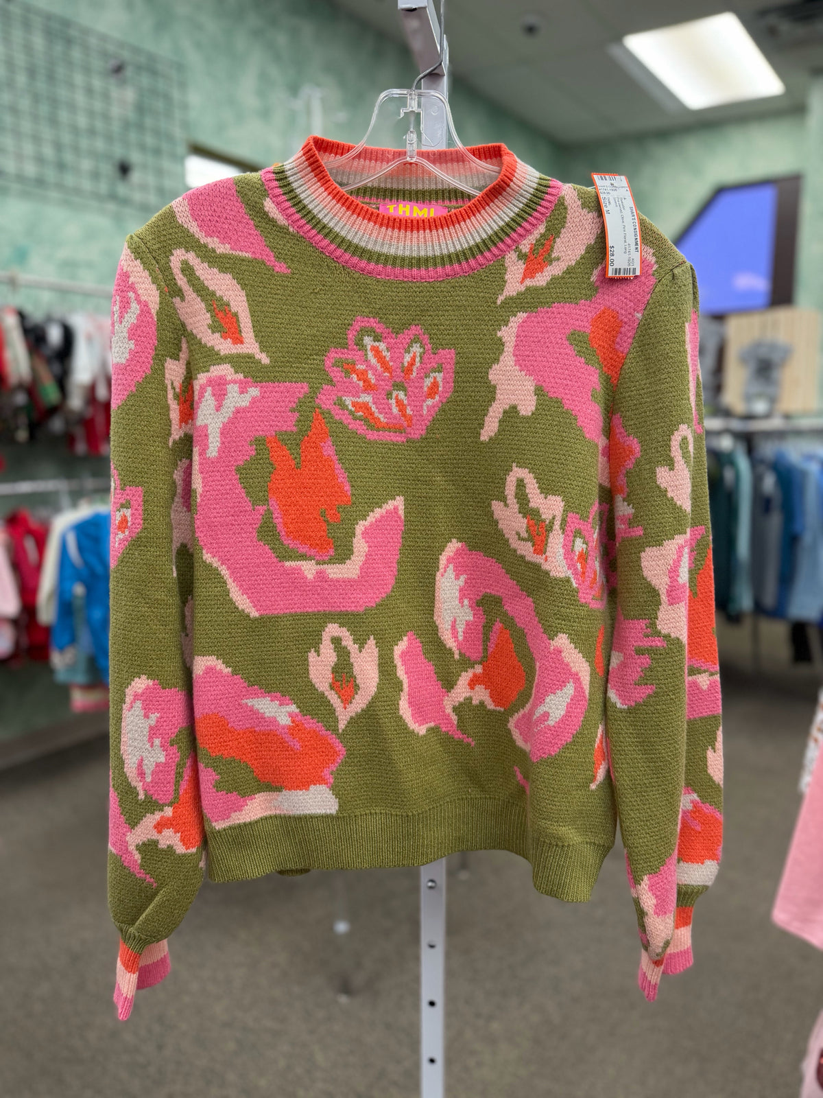 Pre-owned THML Olive Pink Floral Size M Long Sleeve Sweater