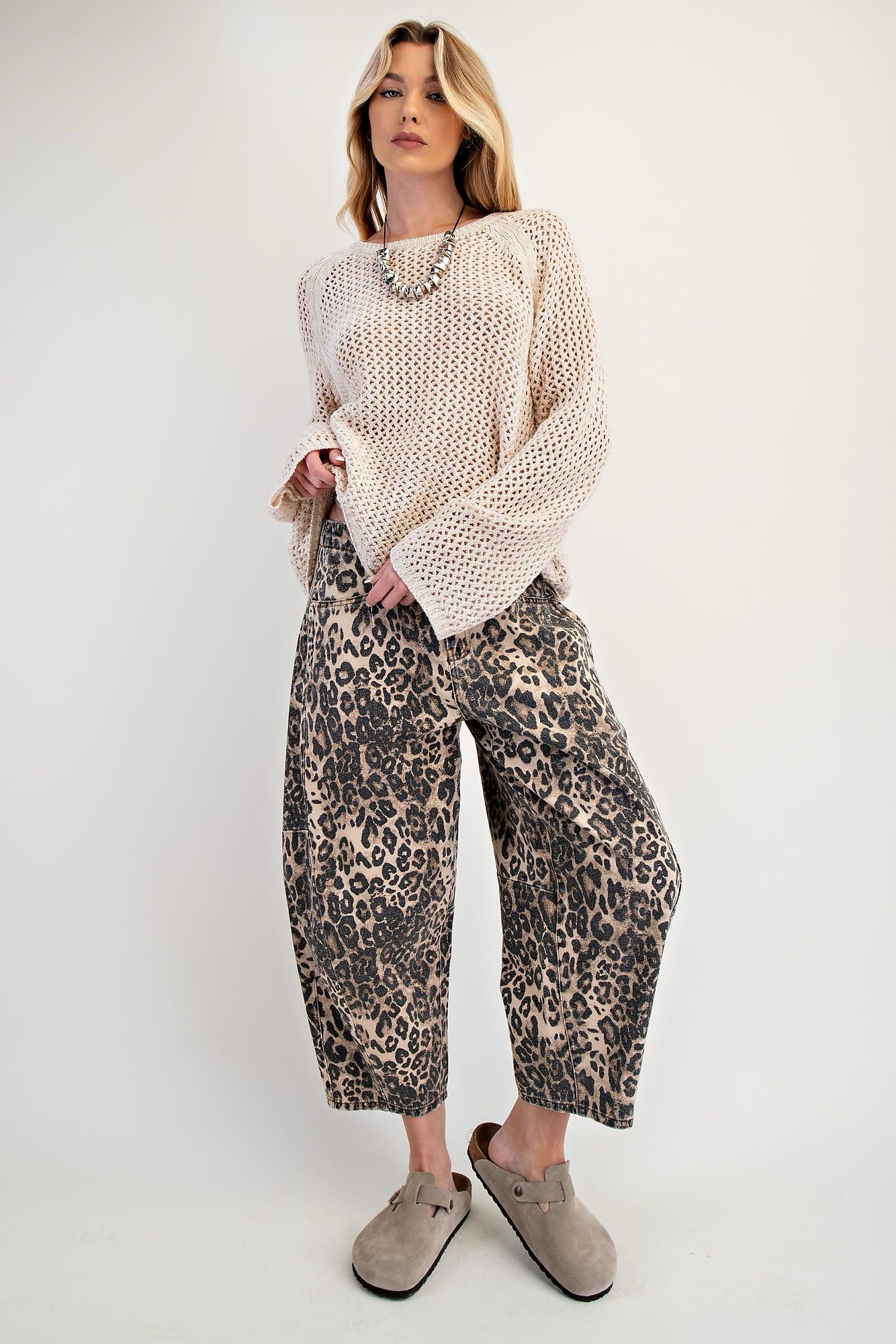 New EASEL Leopard Size Large Pants