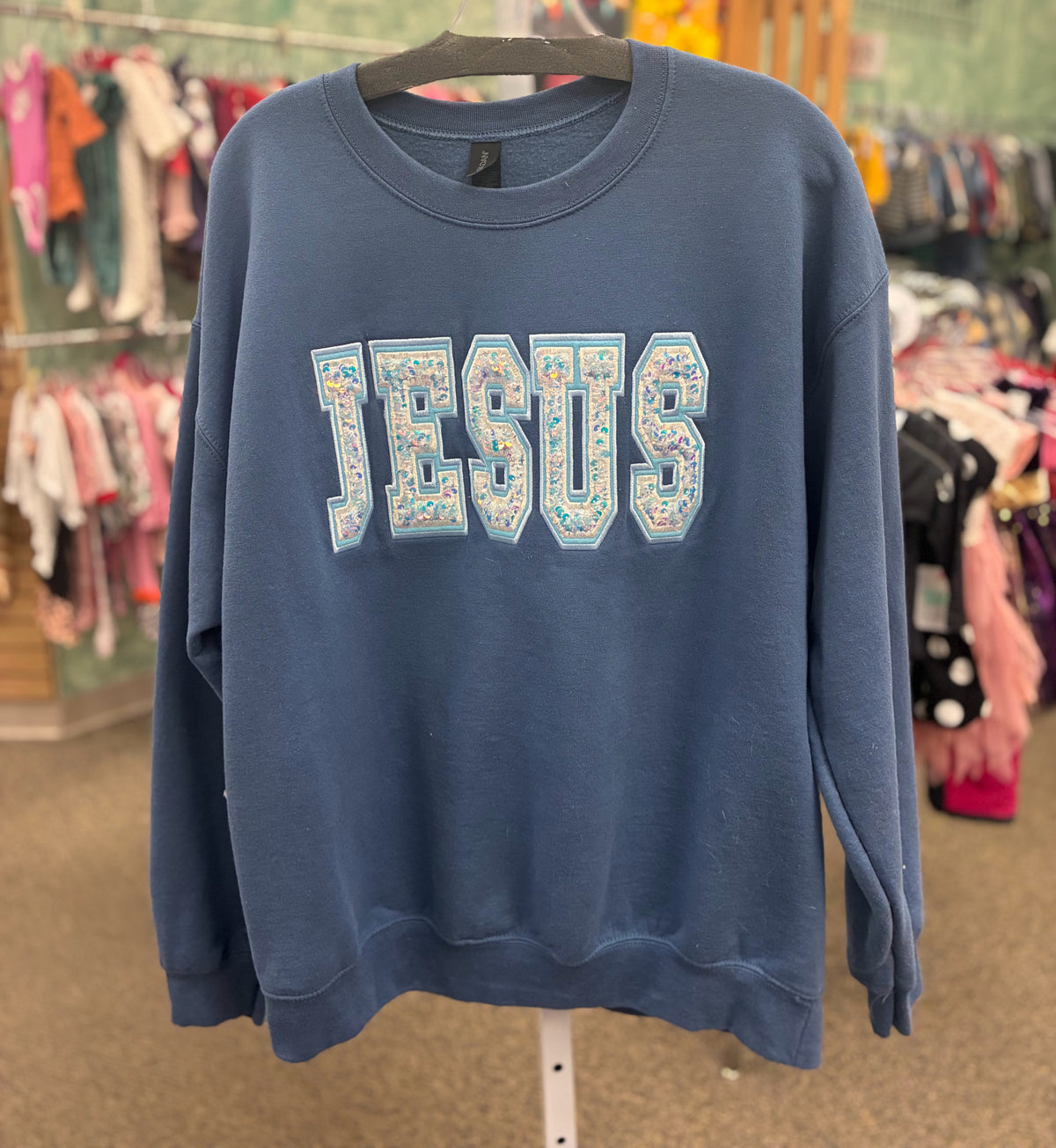 Pre-owned GILDAN Blue White Trim Size L Long Sleeve Sweatshirt