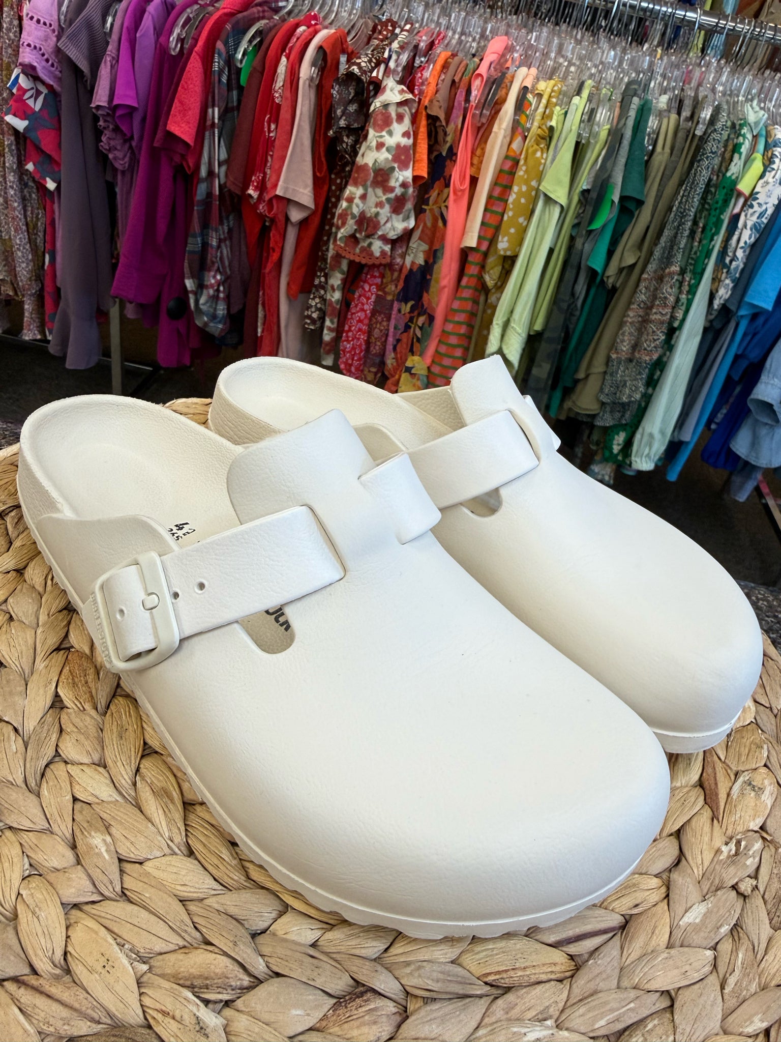 Pre-owned BIRKENSTOCK Cream Size 10 Shoe