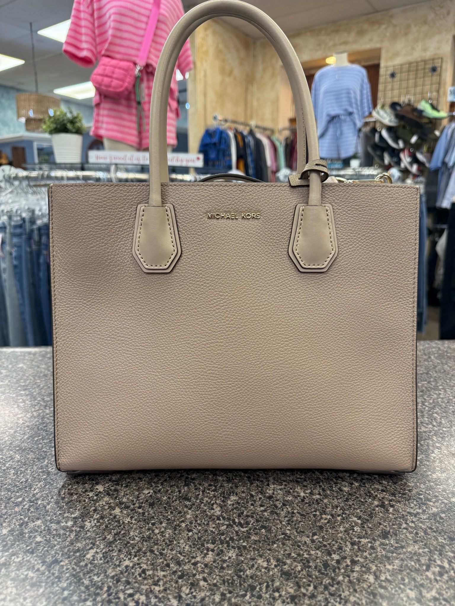 New  Without Tag MICHAEL KORS Tan Taupe Crossbody Designer Purse