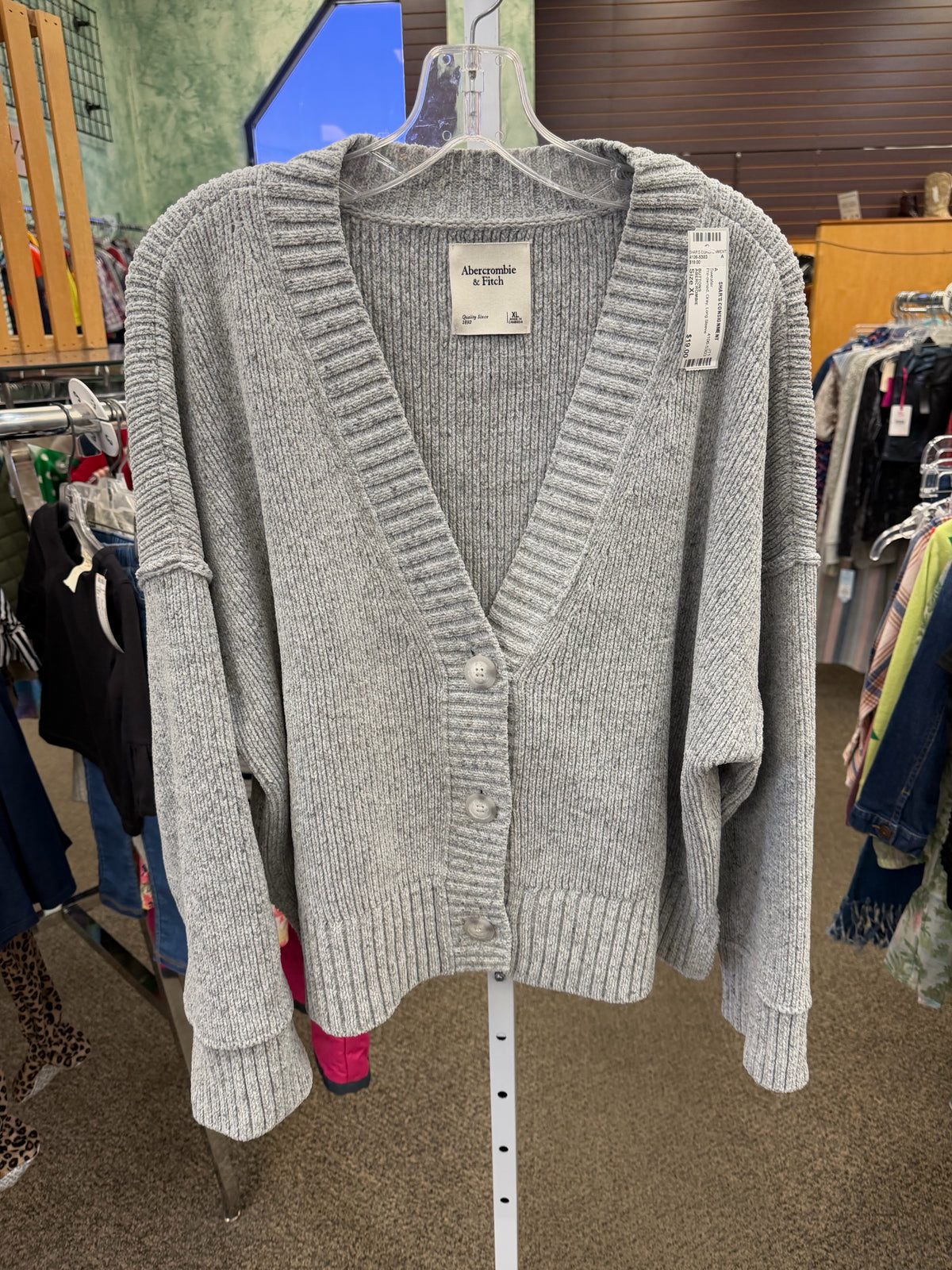 Pre-owned ABERCROMBIE Gray Size XL Long Sleeve Sweater