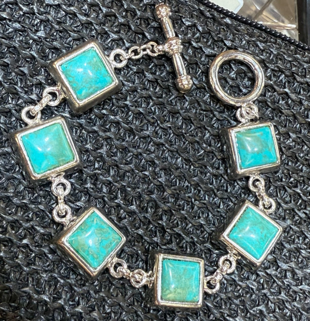 New WESTERN Turquoise Silver Trim Bracelet