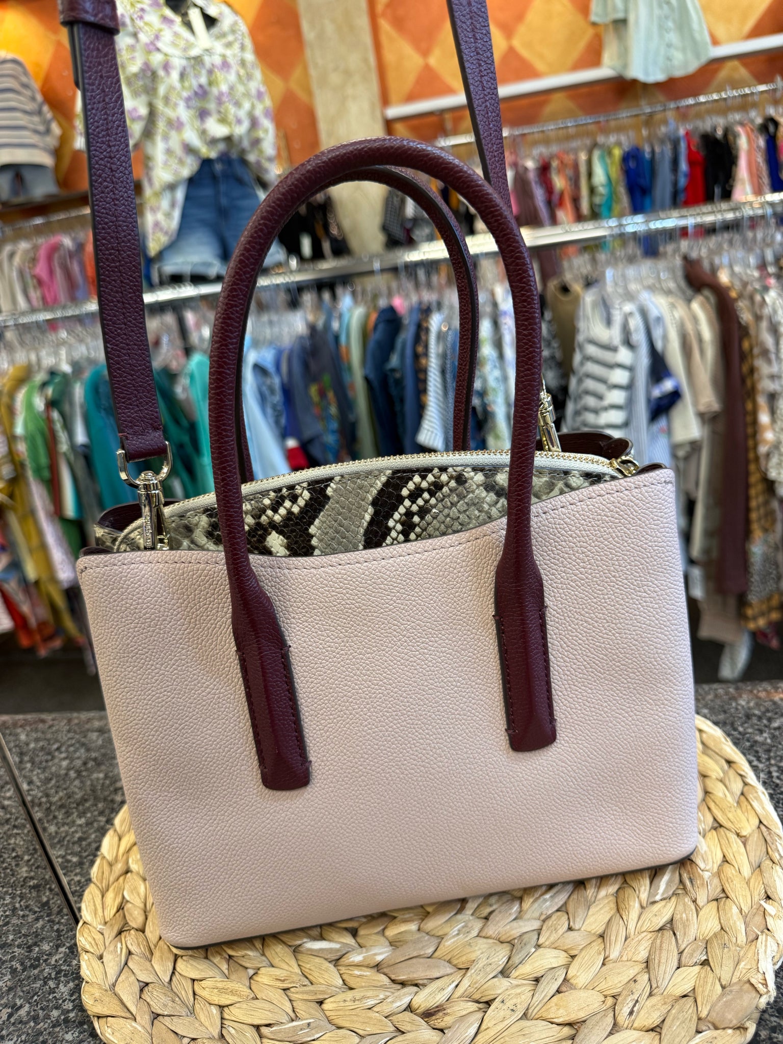 Pre-owned KATE SPADE Light pink Plum Trim Shoulder Designer Purse