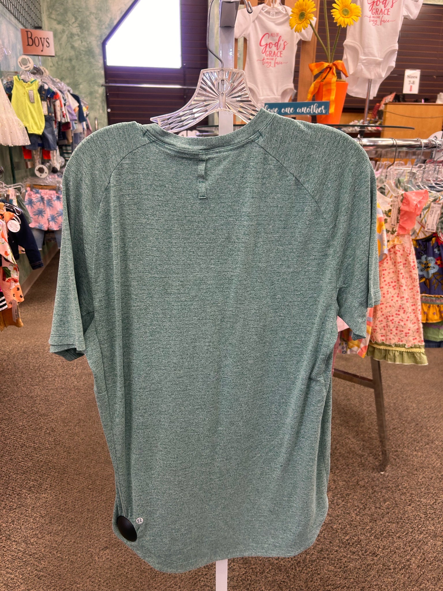 Pre-owned Lululemon Green blend Men Size M Short Sleeve MENS Shirts