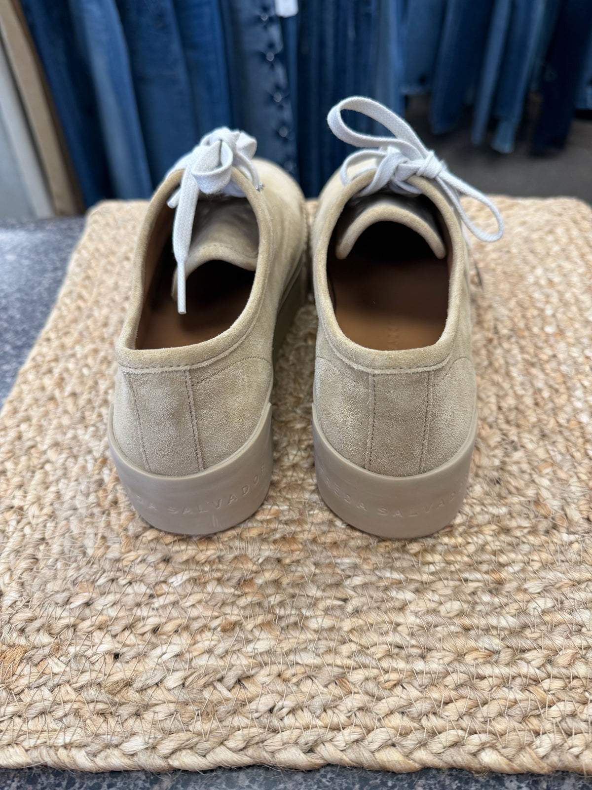 Pre-owned FREDA SALVADOR Tan Size 7 Designer Sneaker