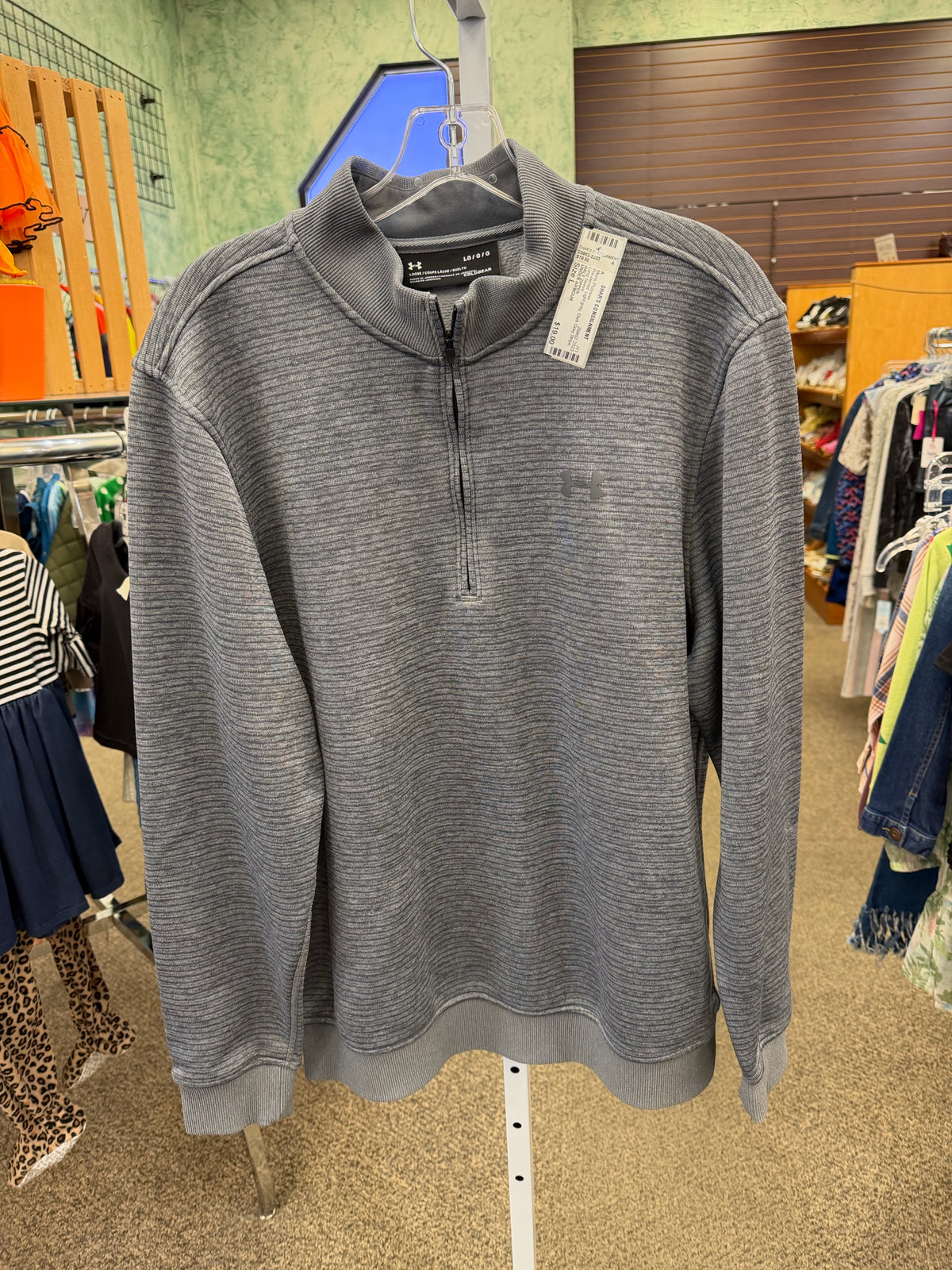 Pre-owned UNDER ARMOUR Light gray Dark Gray Stripe Men Size L Mens Pullover