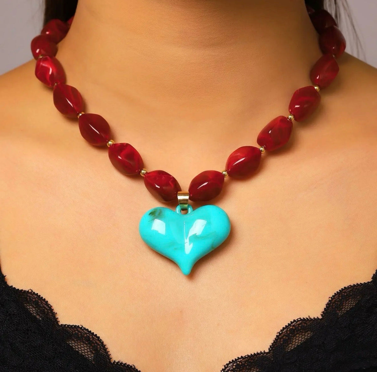 New Mccolin Turquoise Red Necklace