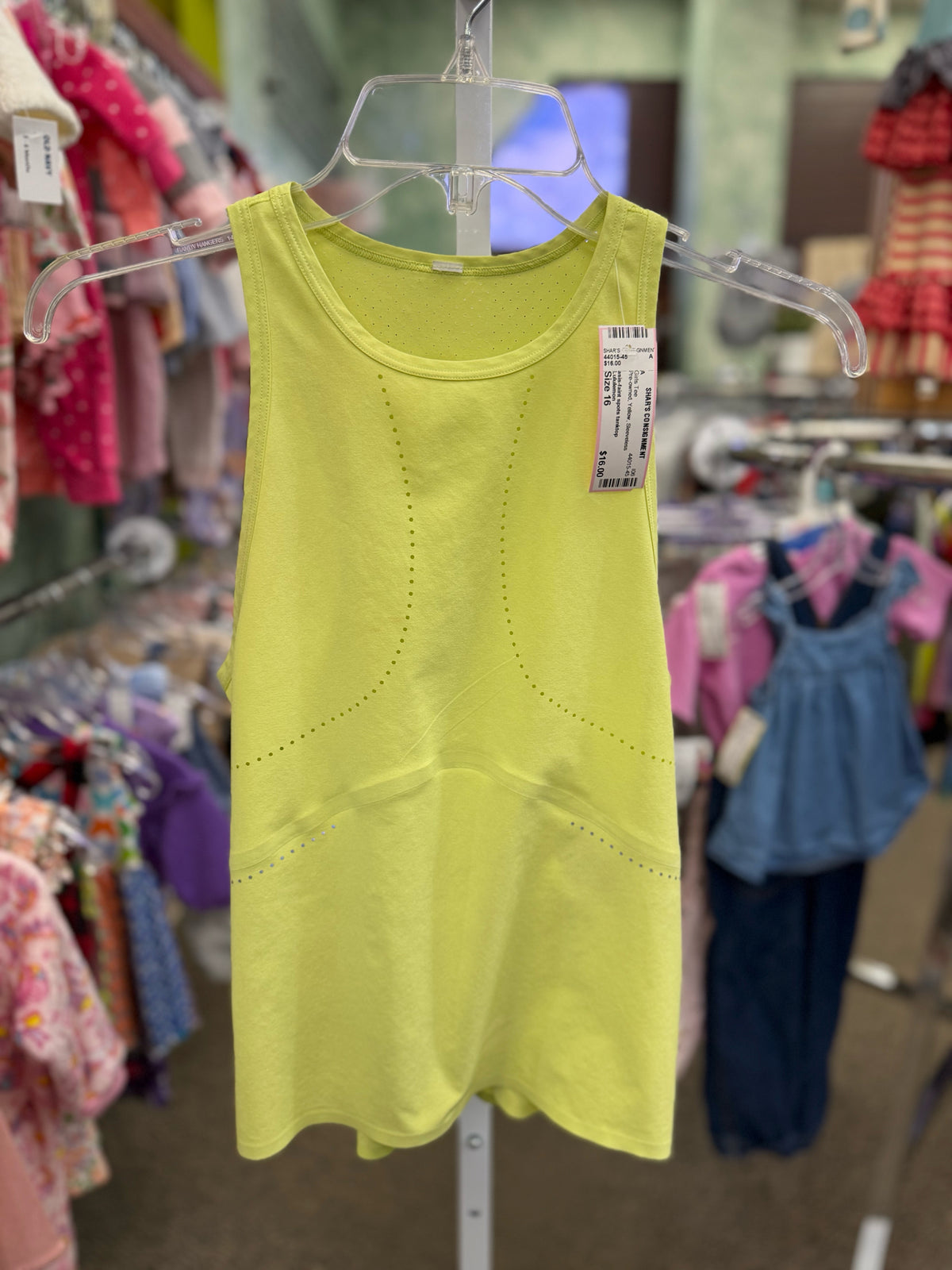 Pre-owned Lululemon Yellow Size 16 Sleeveless Girls Tee