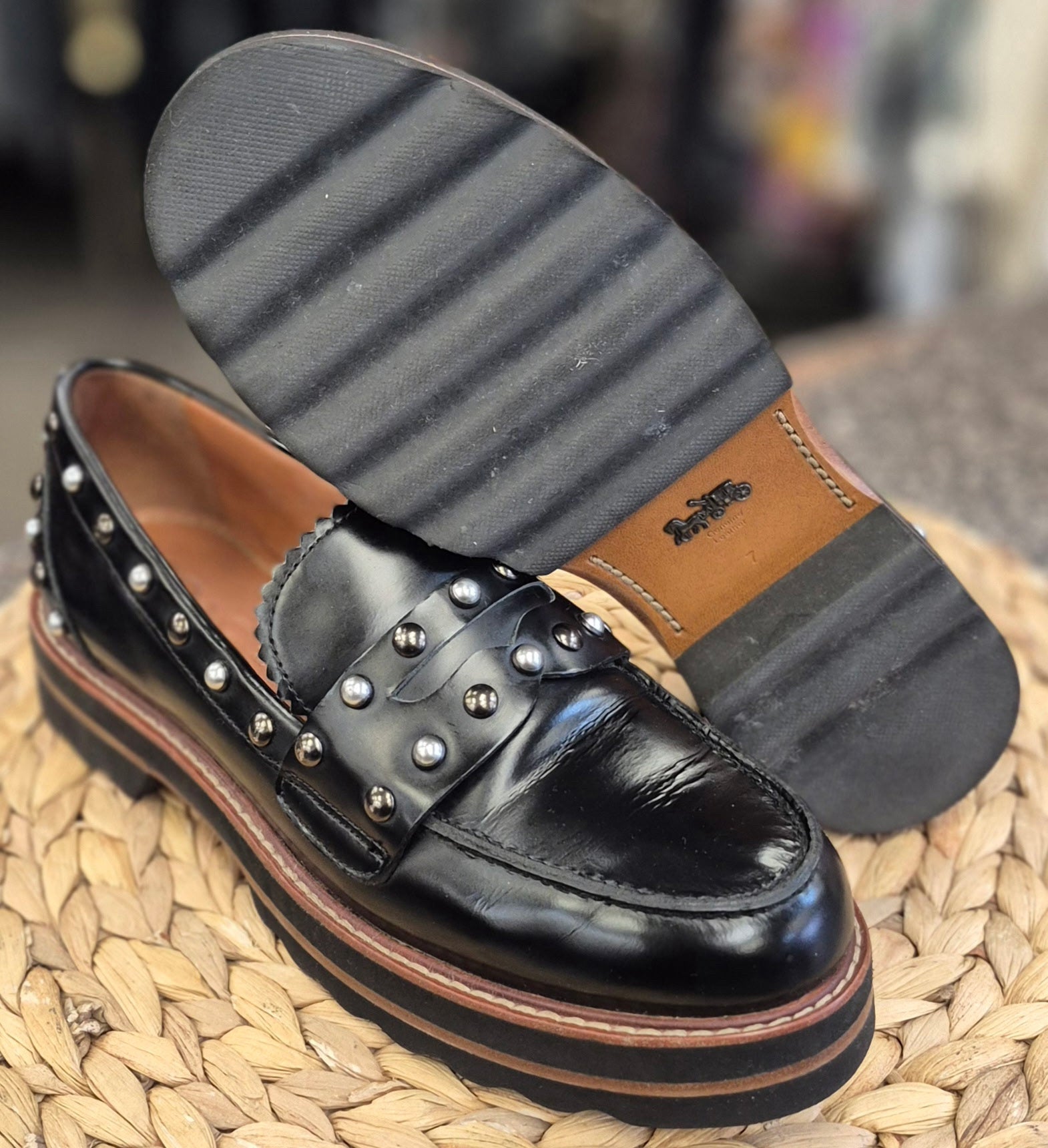 Pre-owned COACH Black Size 7 Designer Shoe