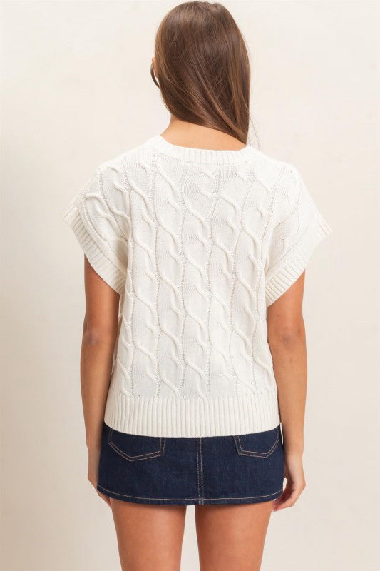 New DOUBLE ZERO Cream Size S Cap Sleeve Sweater