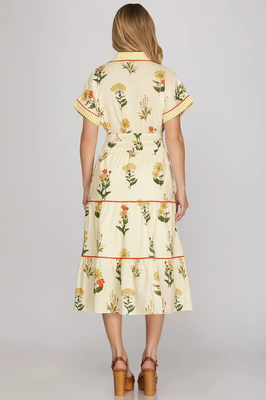New SHE + SKY Cream floral Yellow Stripe Trim Size Small Short Sleeve Dress
